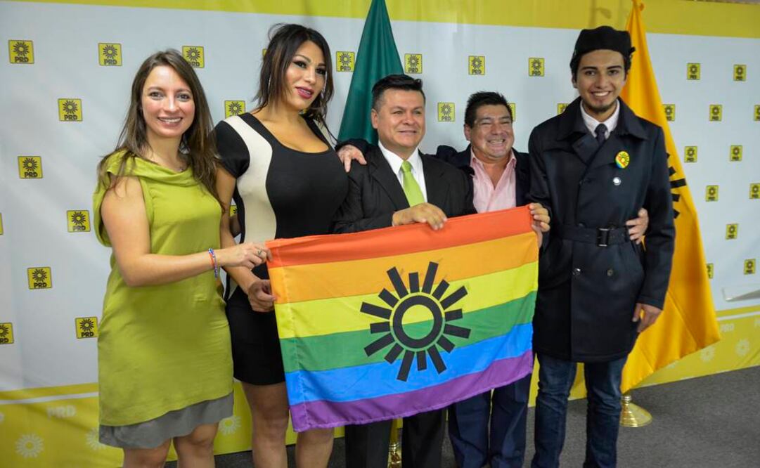 PRD nombra a transgénero como secretaria de Diversidad Sexual