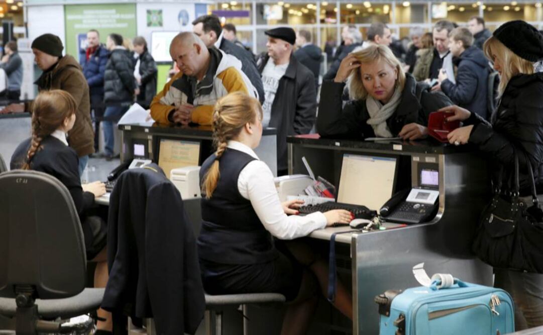 El principal aeropuerto de Ucrania sufrió también interrupciones con Ciberataque. Foto: Reuters