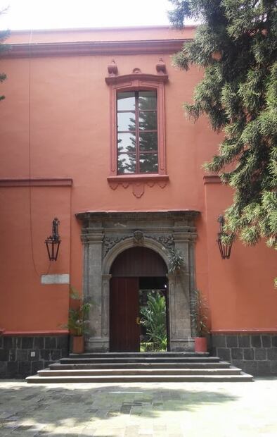 De Colegio agustino al famoso Hospital Juárez