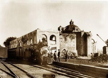 El "tren de juguete" que cruzaba los volcanes