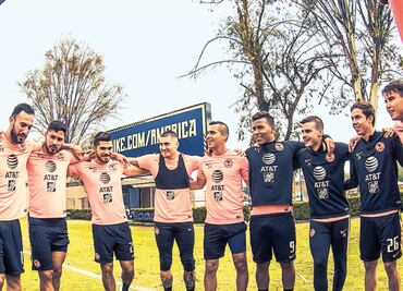 Roger Martínez no le teme a Nico Castillo