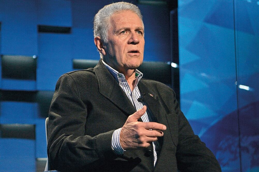 Padilla busca soluciones para que las federaciones tengan dinero (ALEJANDRO ACOSTA. EL UNIVERSAL)