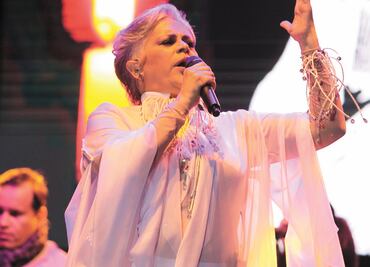 Eugenia León canta a las mujeres