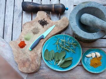 Si consumes estas hierbas, tu cerebro será siempre joven