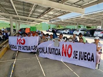 Abogados retoman protestas contra TSJ mexiquense