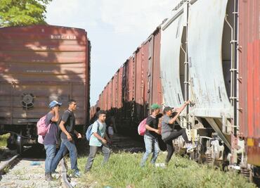 Pide Iglesia católica ayudar a migrantes en su paso por México