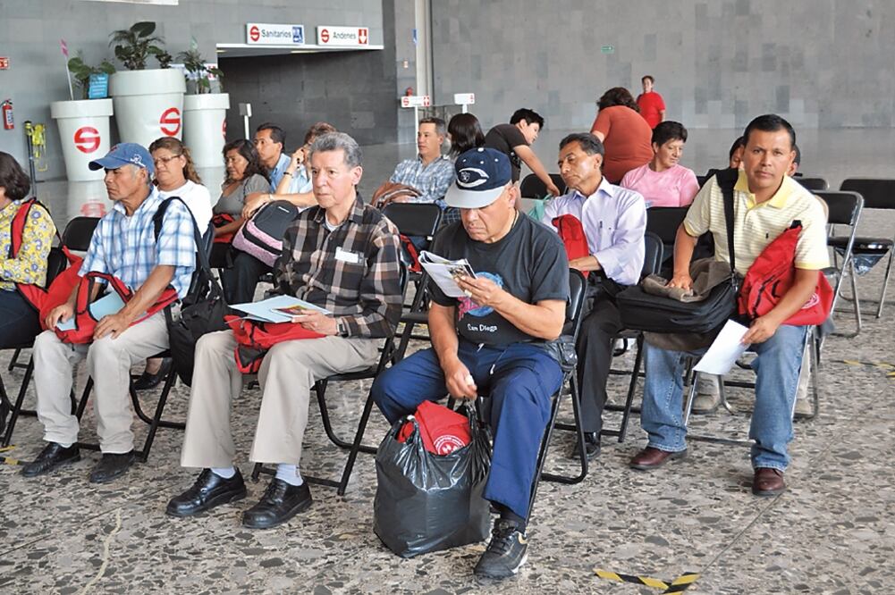 En 2015 se incorporaron más de 3 mil 400 puntos de contacto para realizar ahorro voluntario en Telecomm Telégrafos y 7-Eleven (ARCHIVO EL UNIVERSAL)