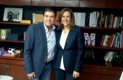 Corrigen a Margarita Zavala y le dicen que “El Burro” no firmó