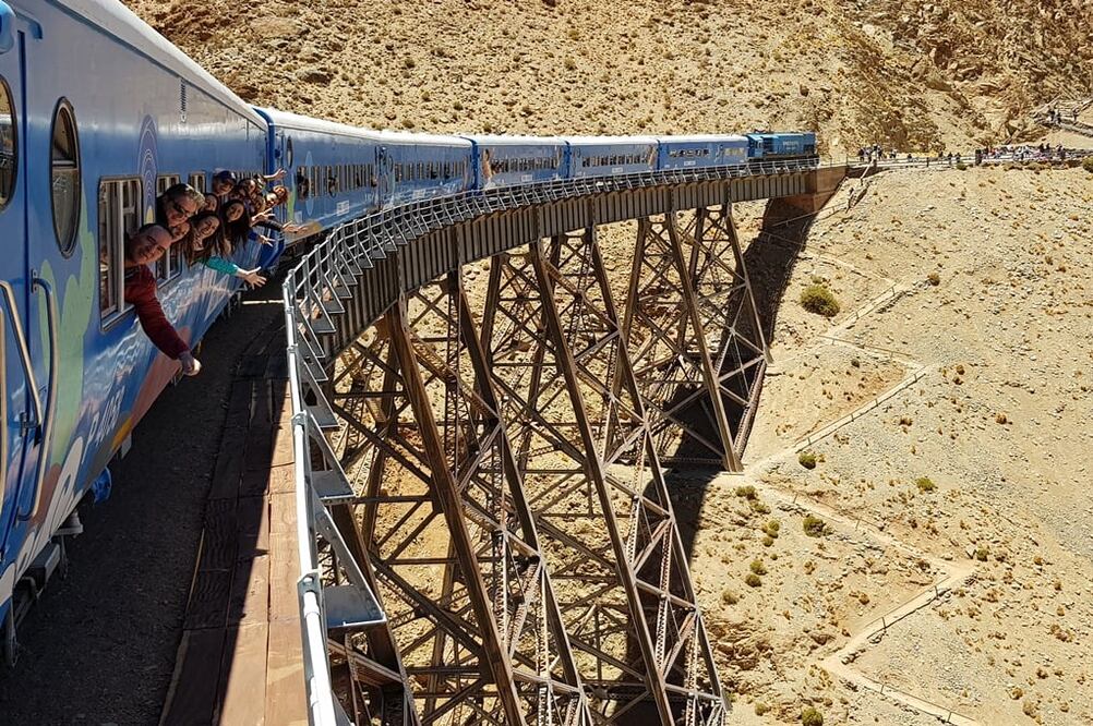 Este tren cuenta con servicio de restaurante y bar. (Foto: Cortesía Turismo Salta)
