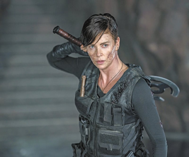 Ahora Charlize da vida a Andy, una gue rrera inmortal. Foto: NETFLIX