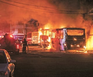Suspenden transporte público en 2 municipios de Guerrero