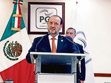 Con peluca y nariz operada, 'El Fugas' eludía a la justicia