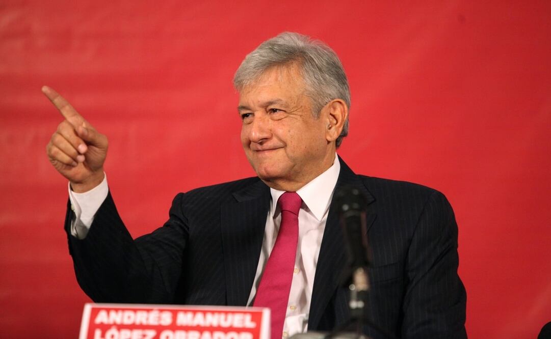 El pasado 3 de diciembre de 2013, López Obrador, en ese entonces excandidato presidencial, fue ingresado al hospital Médica Sur por un infarto agudo al miocardio. Foto: EFE