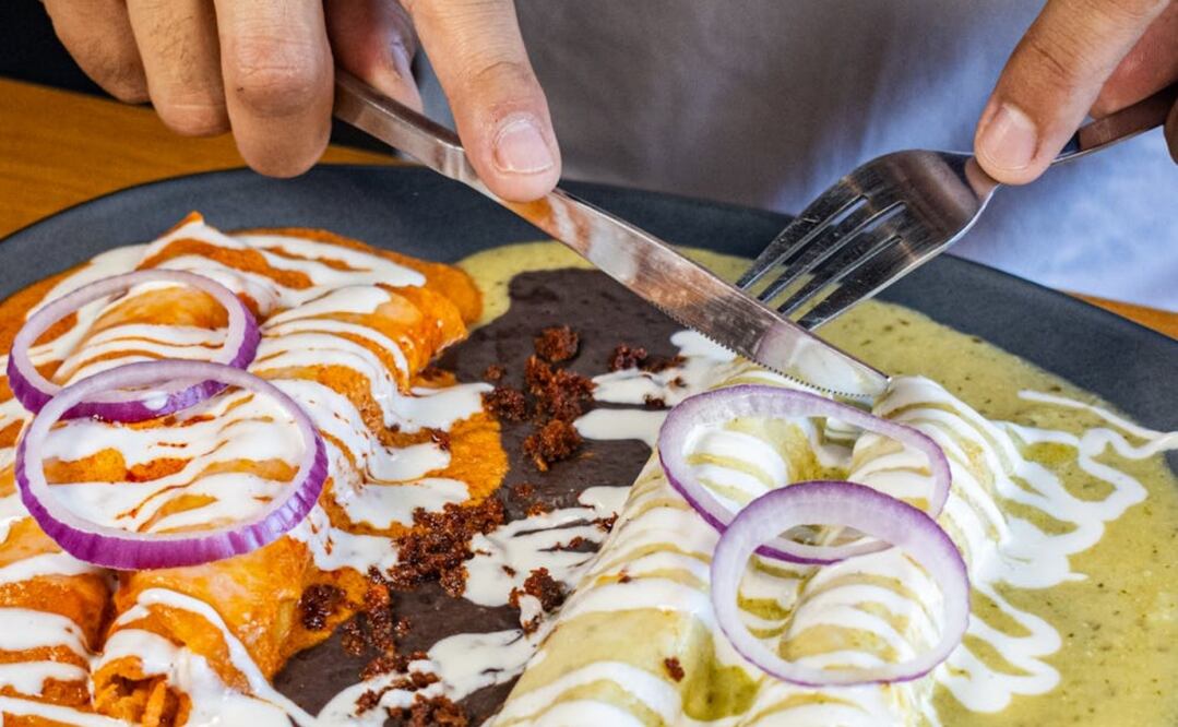 Si eres amante de las enchiladas, entonces debes conocer su valor nutricional. Foto: Pexels