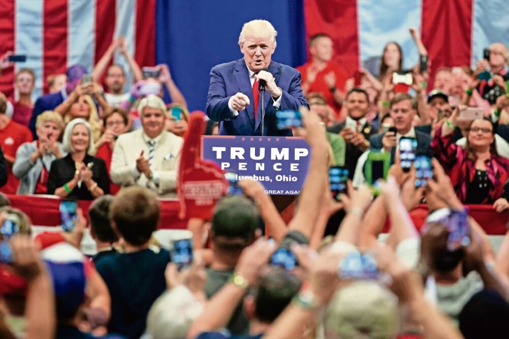 Donald Trump, candidato republicano a la Casa Blanca, ayer durante un acto de campaña realizado en Columbus, Ohio (EVAN VUCCI. AP)