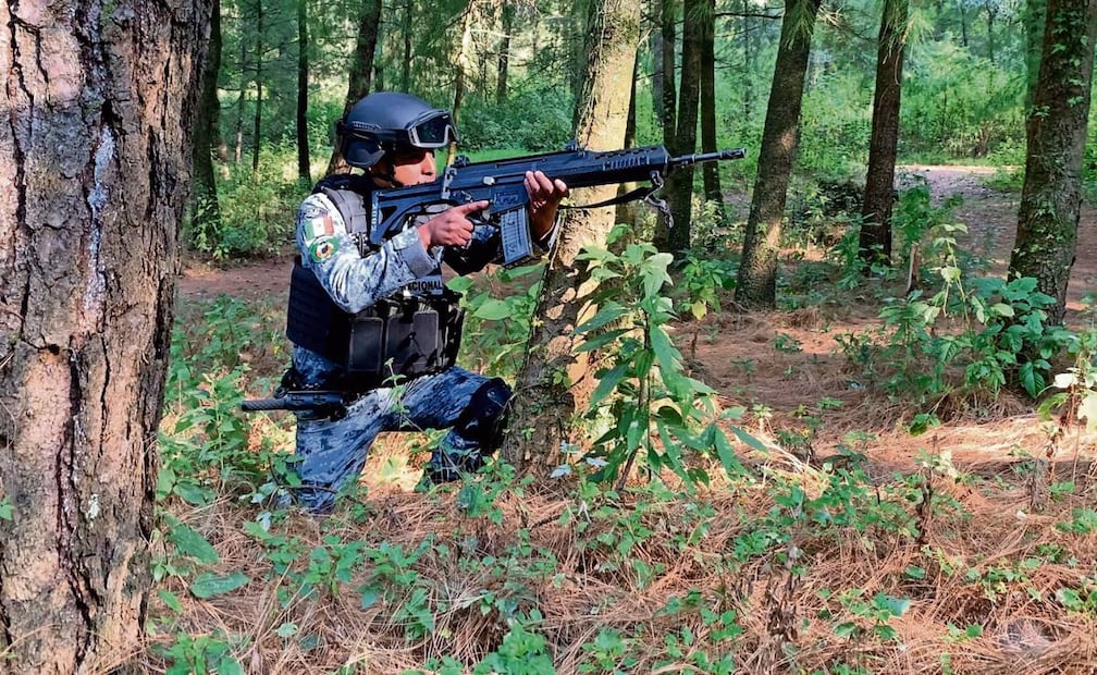 En el Parque Nacional Izta-Popo, los elementos perfectamente equipados están atentos para responder a acciones de tala clandestina en la serranía de los municipios mexiquenses de Amecameca, Ecatzingo y Tlalmanalco. Foto: Alberto González / EL UNIVERSAL