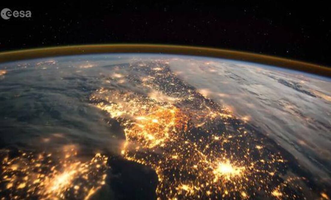 Peake comparte continuamente con sus más de 445 mil seguidores imágenes del espacio. Foto: Captura