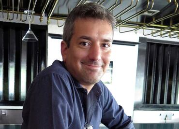 Humor es defensa y refugio: Santiago Roncagliolo