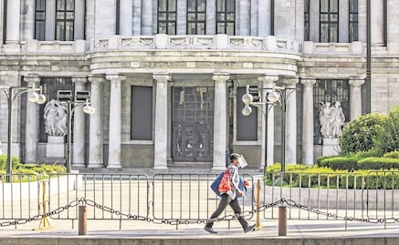 Deben 2 quincenas a los vigilantes de museos del INBAL