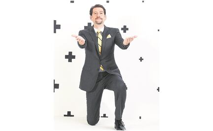 Eduardo Videgaray va de fiesta y libra Covid