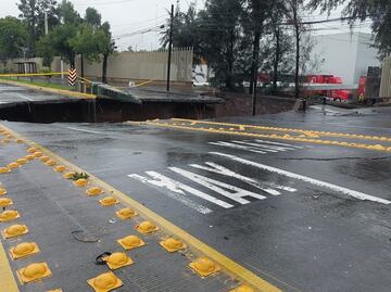 Lluvias retrasan reparación de mega socavón en Zapopan; trabajos continuarán hasta el 10 de agosto