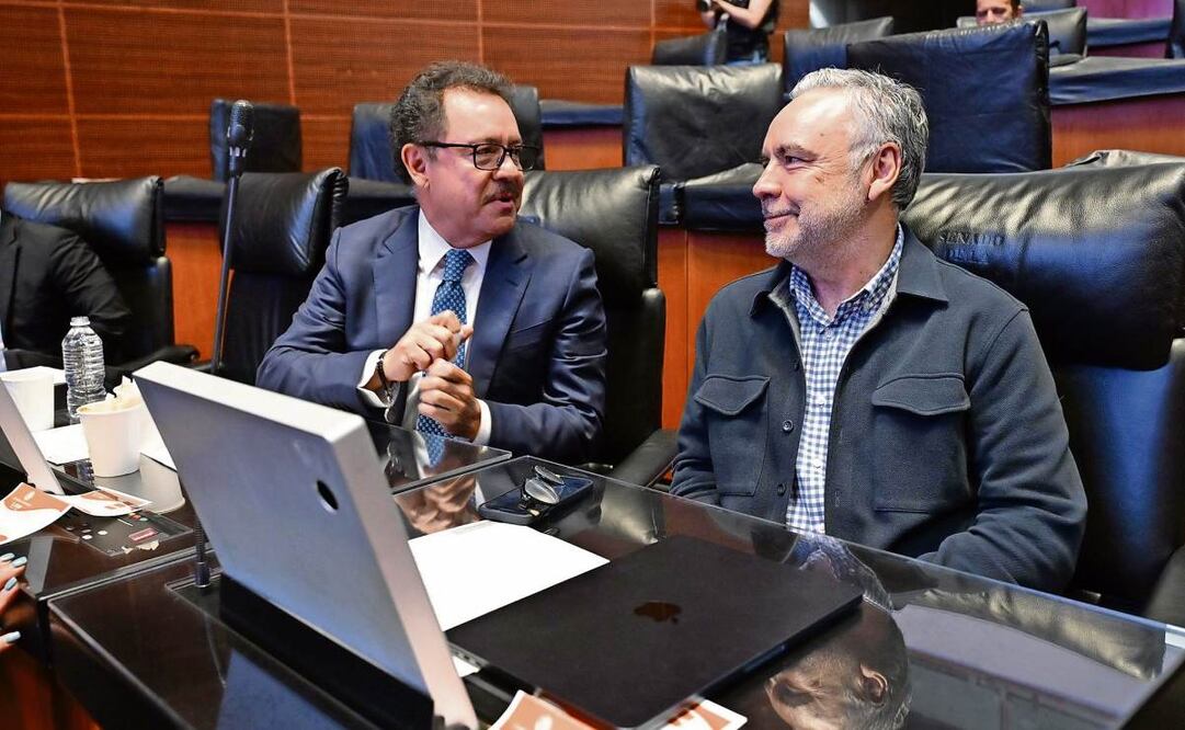 Ignacio Mier y Alfonso Ramírez Cuéllar cobijaron a los coordinadores parlamentarios de Morena Foto: Especial