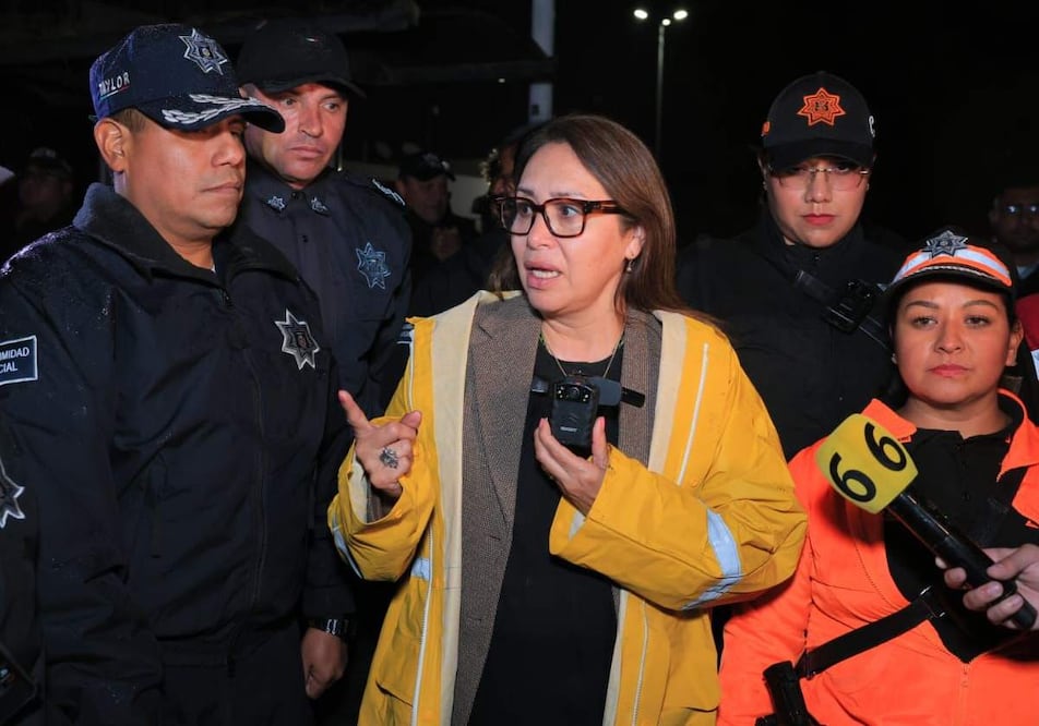 La alcaldesa de Ecatepec, Azucena Cisneros Coss, supervisó el operativo “Transporte Seguro”. Foto: Especial