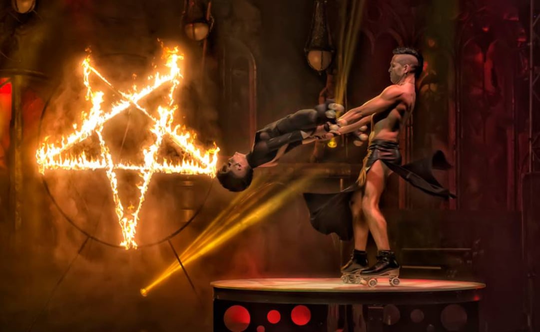 El espectáculo es contado desde la casa del demonio. Foto: CORTESÍA