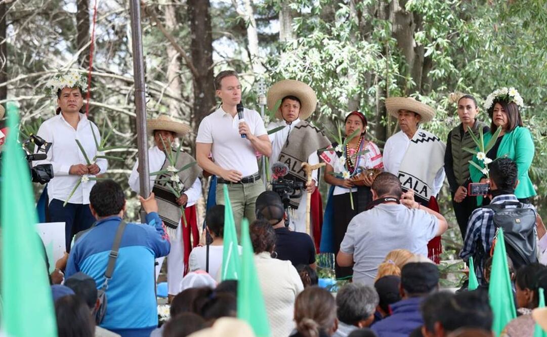 Manuel Velasco se reunió con ambientalistas, comuneros y ciudadanos / Foto: Especial