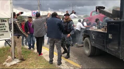 Zafarrancho entre policías y trabajadores de universidad en Hidalgo 