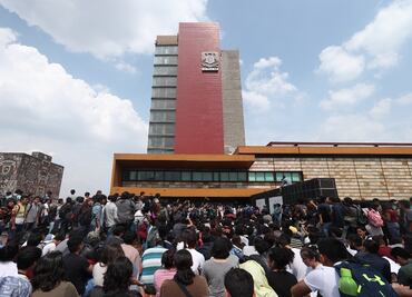 Gender violence, violent protests, and political groups paralyze UNAM