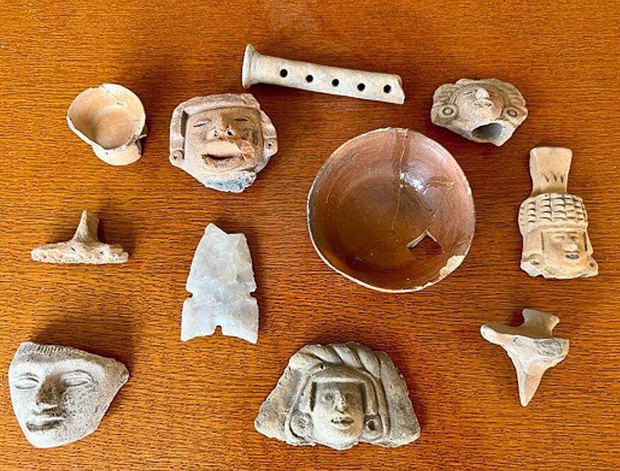 Piezas arqueológicas recuperadas.Foto: EFE/ Secretaría De Cultura