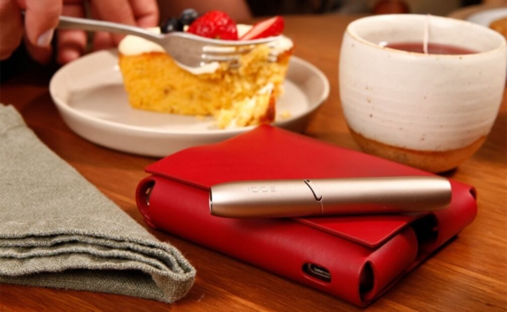 Elige el cambio, IQOS dice adiós al humo del cigarro