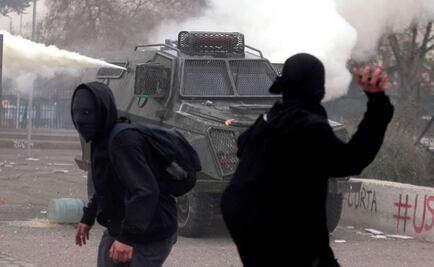 Marchan 80 mil estudiantes en Chile; finaliza en altercado