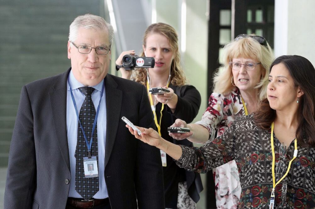 John Melle, jefe negociador de Estados Unidos para el TLCAN, durante un receso en la tercera ronda de negociaciones celebrada en Ottawa. El funcionario aseguró que “somos muy ambiciosos, mi jefe me ha dicho que trabaje rápido”. (LARS HAGBERG. AFP)