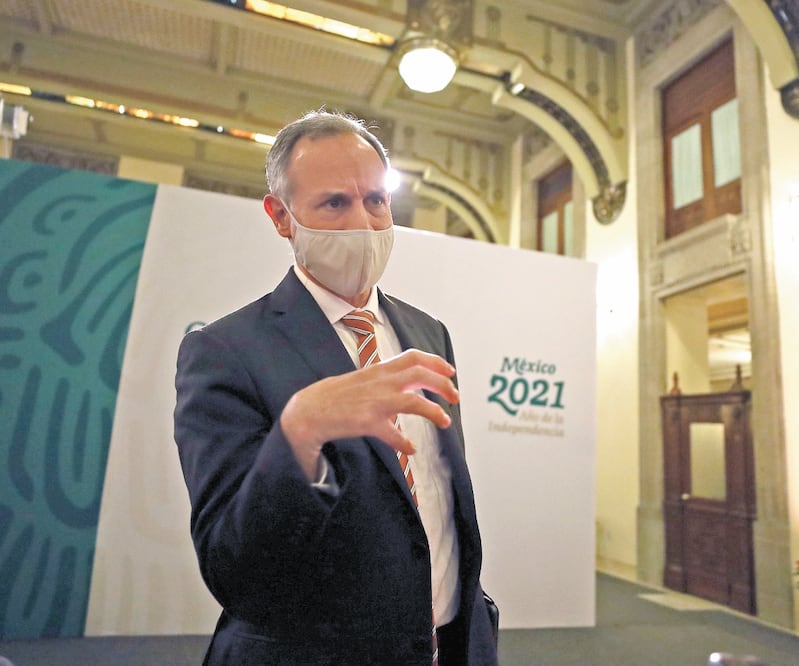 El subsecretario de Salud, Hugo López-Gatell, se defiende y dice que en Oaxaca el semáforo epidemiológico Covid no es rojo. DIEGO SIMÓN SÁNCHEZ. ELUNIVERSAL