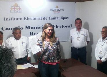Recibe Maki Ortiz constancia como alcaldesa electa de Reynosa