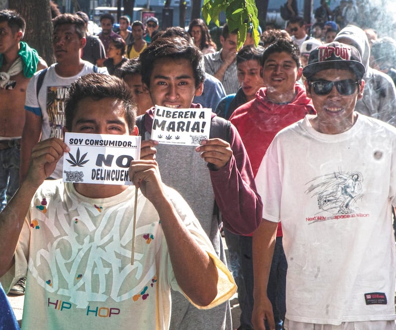 Se busca que la FGJ le dé menos prioridad a la detención de usuarios de marihuana y que mejor atienda delitos de alto impacto, dijo Vidal Llerenas. Foto: ARCHIVO EL UNIVERSAL