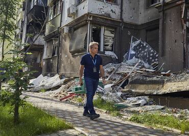 Ben Stiller camina entre las ruinas de Ucrania por la guerra y narra perturbador momento