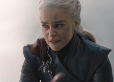 Emilia Clarke denuncia machismo en el set de "Game of Thrones"