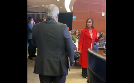 “Tienes la cola larga”: Lilly Téllez increpa al senador José Narro por supuesta relación con crimen