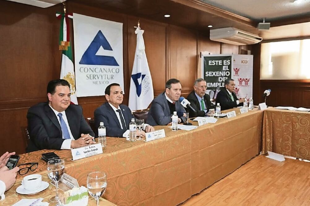 La Confederación de Cámaras Nacionales de Comercio, Servicios y Turismo (Concanaco), encabezada por Enrique Solana Sentíes, advirtió que los aumentos en la electricidad impactarían en los precios de productos y servicios. (CORTESÍA)