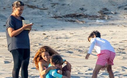 Captan a Shakira de vacaciones en Los Cabos y sin Piqué