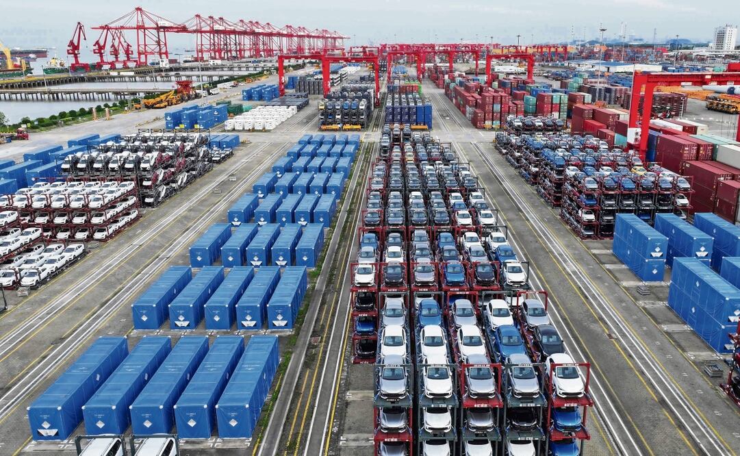 En su informe, GM advirtió que la situación en el mercado automotriz chino es “insostenible” por el exceso de producción y “guerra de precios”.  Foto: AFP