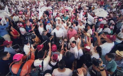 Adán Augusto López no perdona la torta ahogada en su visita a Guadalajara