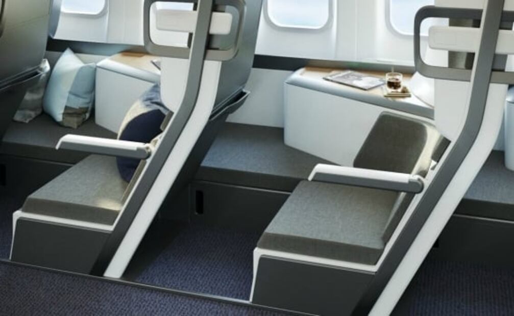 Crean asientos tipo litera para la clase económica del avión