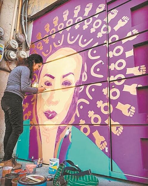 Mural por feminicidios molesta a vecinos de Saltillo porque "desentona"