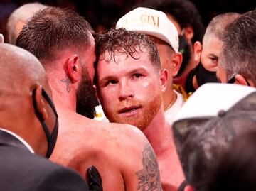 Tras la pelea, Caleb Plant se disculpó con 'Canelo' Álvarez por haberle mentado la madre