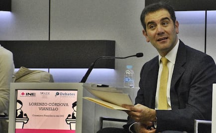 Lorenzo Córdova promueve registro en la Lista Nominal en EU