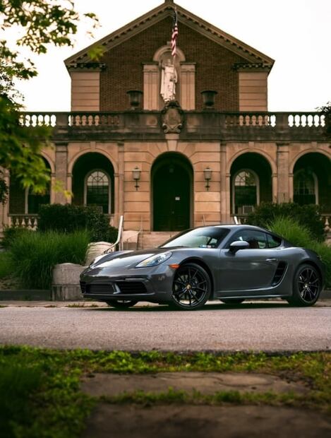 ¿Puede una marca de autos generalista convertirse en premium?